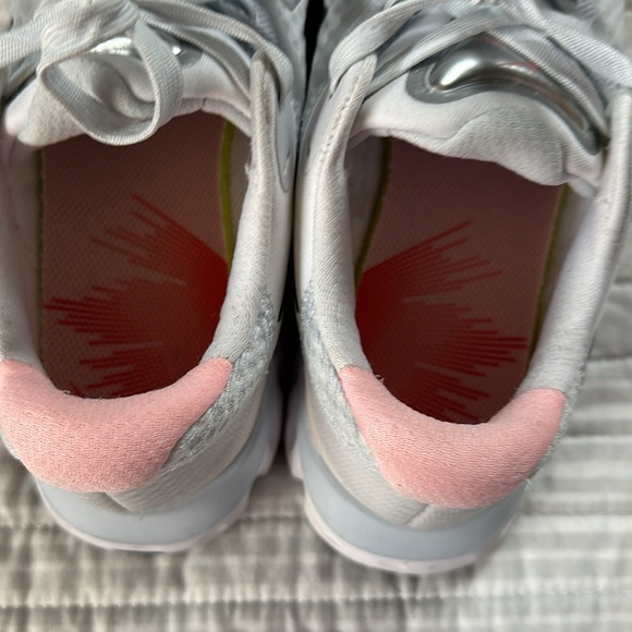 Nike Renew Run 2 - Picture 4 of 5